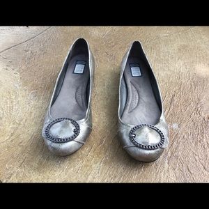 Dr. Scholl’s shoes